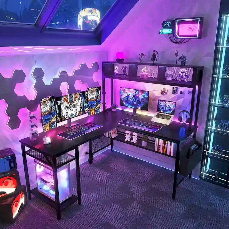 Bureau d'ordinateur d'angle réversible avec étagères de rangement, bande LED et prises électriques, table de jeu